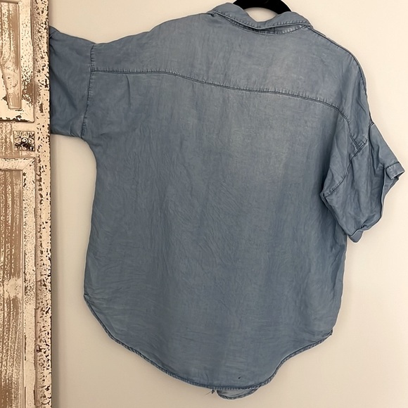 CAROLE CHRISTIAN Denim button front top - Picture 3 of 5